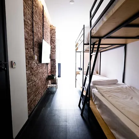 Otel The Arcade 3*