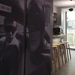 Отель De Pijp Амстердам